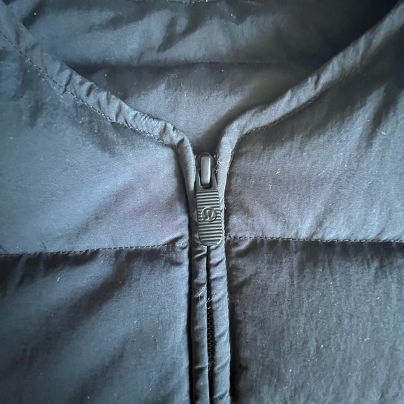 Lululemon Just Enough Puff Jacket - Picture 12 of 13
